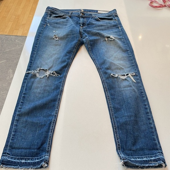 Rag & Bone Dre, Low Rise, Distressed Ankle Jean, Size 30 - Picture 2 of 12